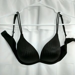 Ambrielle Black Push Up Bra